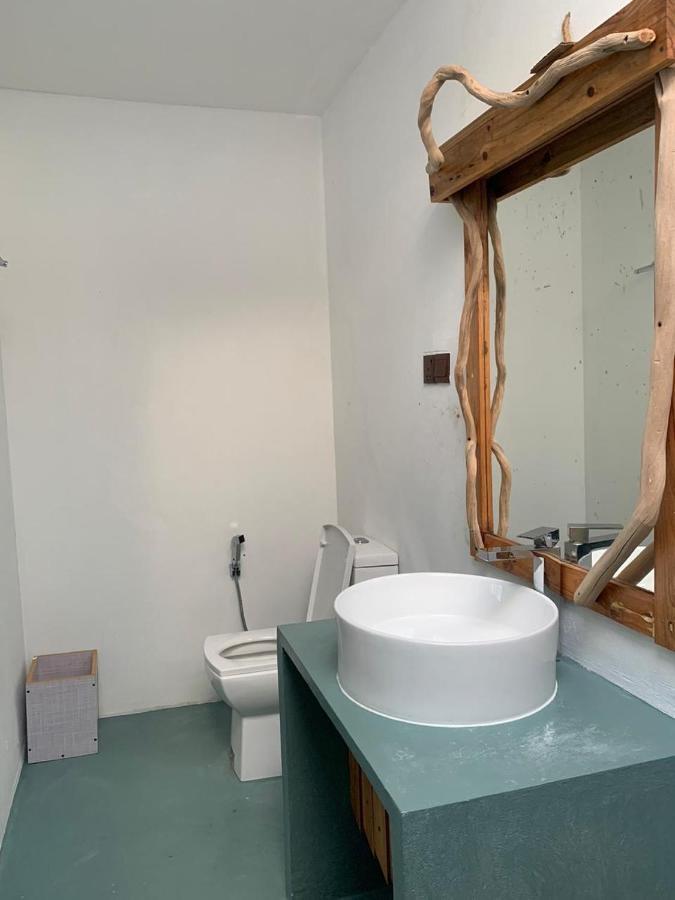 Ithaa Thoddoo Inn エクステリア 写真